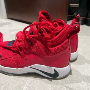 Nike PG basketball shoes